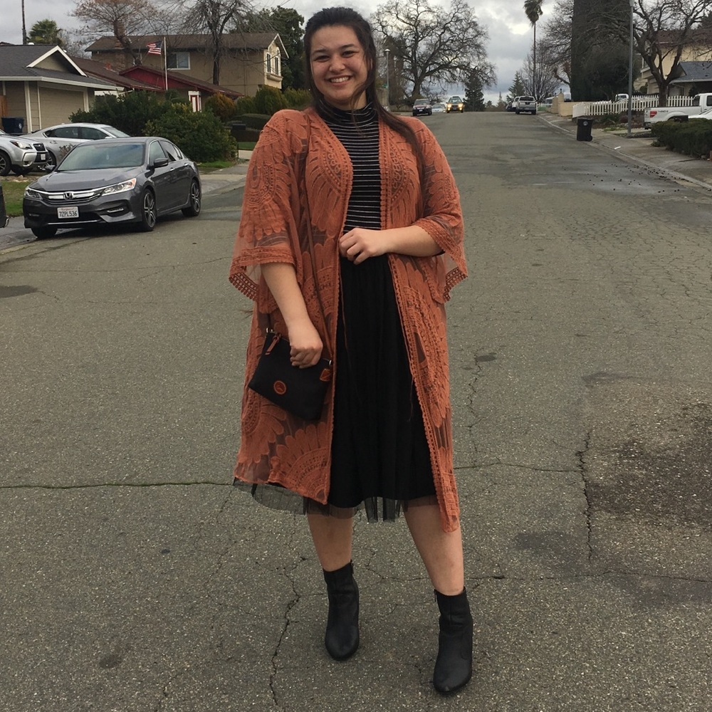 Meet your Posher, Victoria